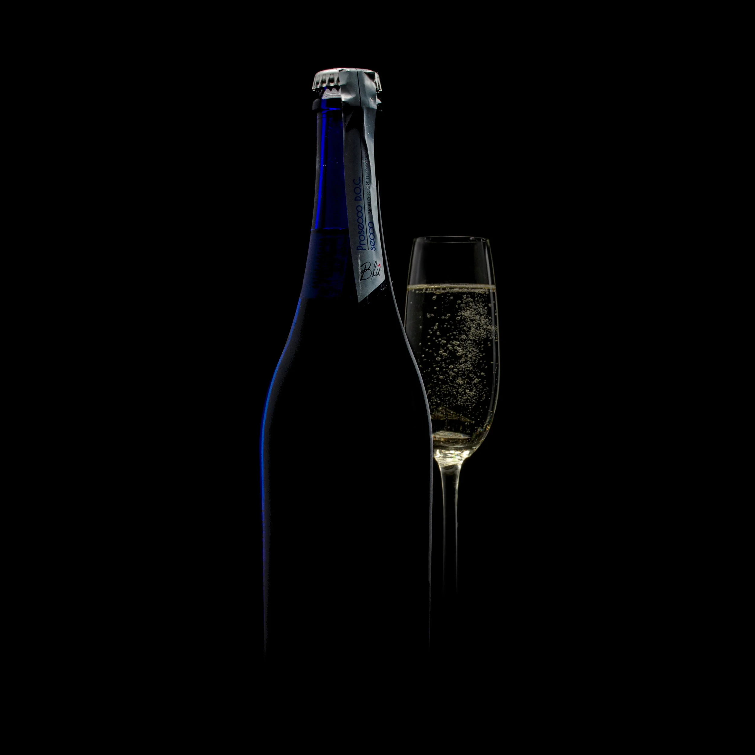 Blu Prosecco.jpg