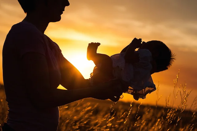 An abortion-minded woman decided to choose life after calling a crisis pregnancy center in D.C. (Photo: Jake Guild / Flickr )