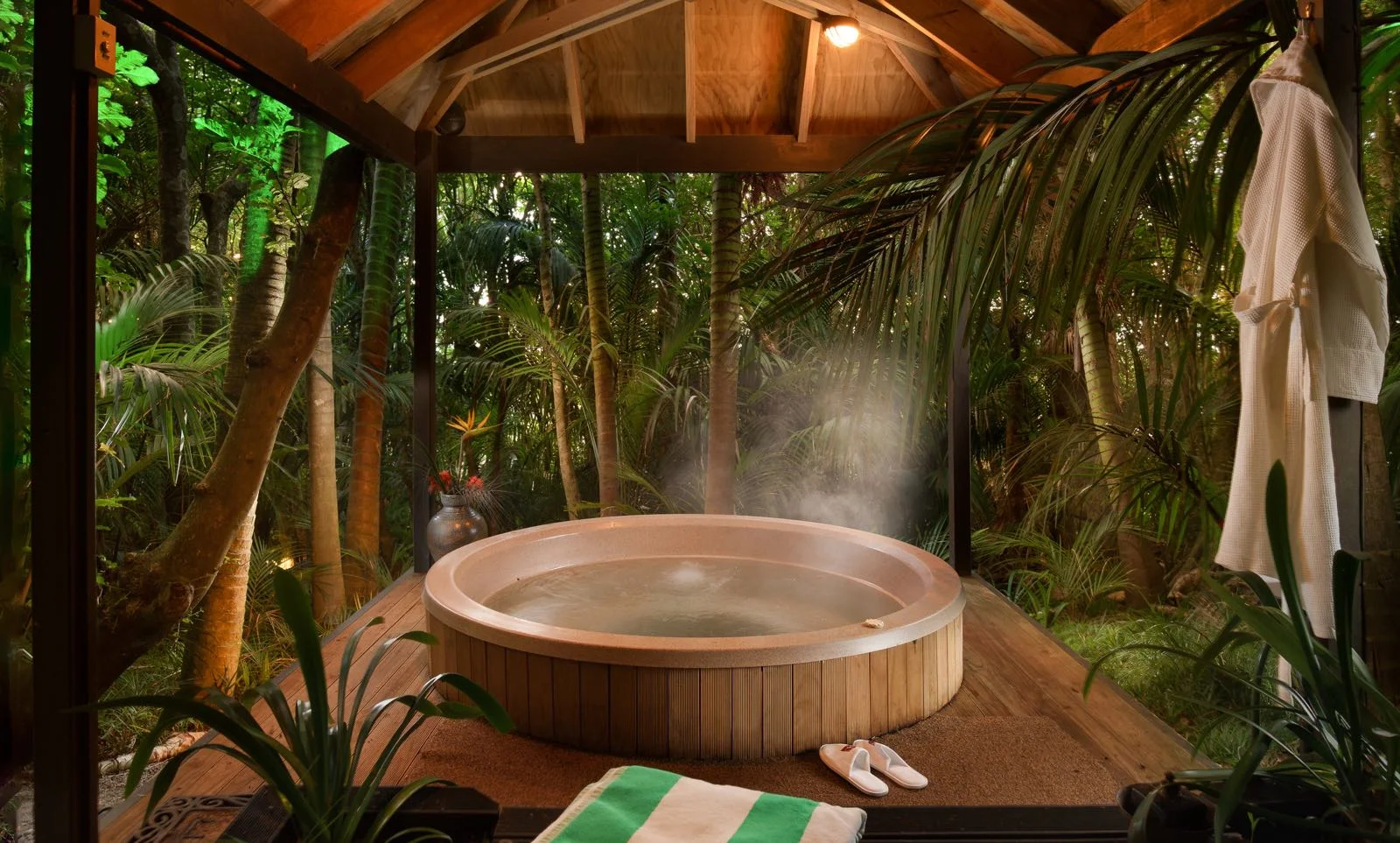 luxury retreats nz
