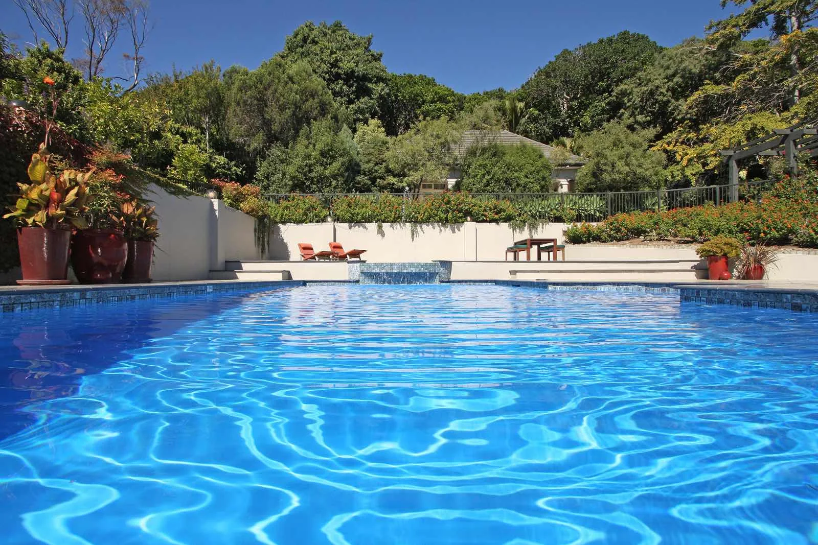 luxury escapes nz swimmingpool