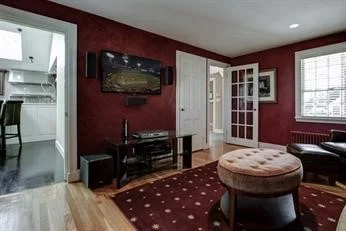 TV ROOM 2 - Copy.jpg