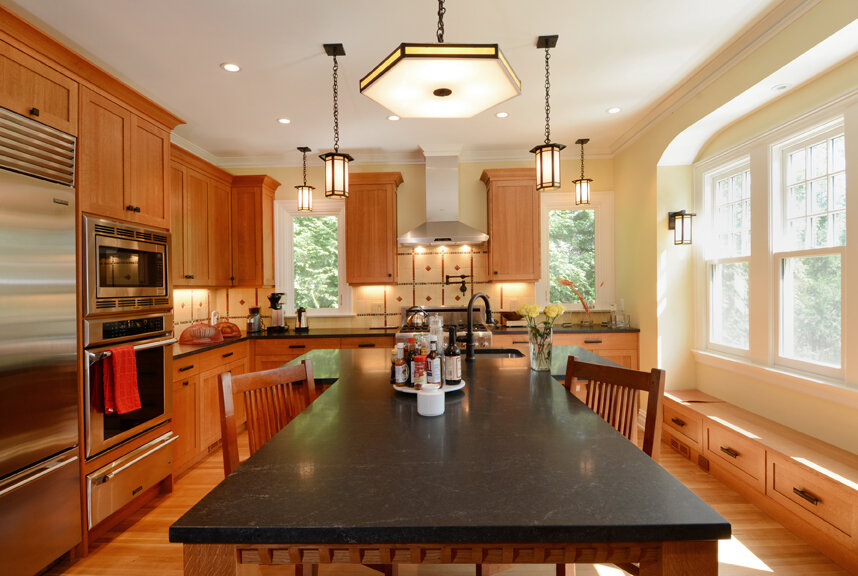 Winchester - Beautiful Arts and Crafts Design Home - Total Renovation