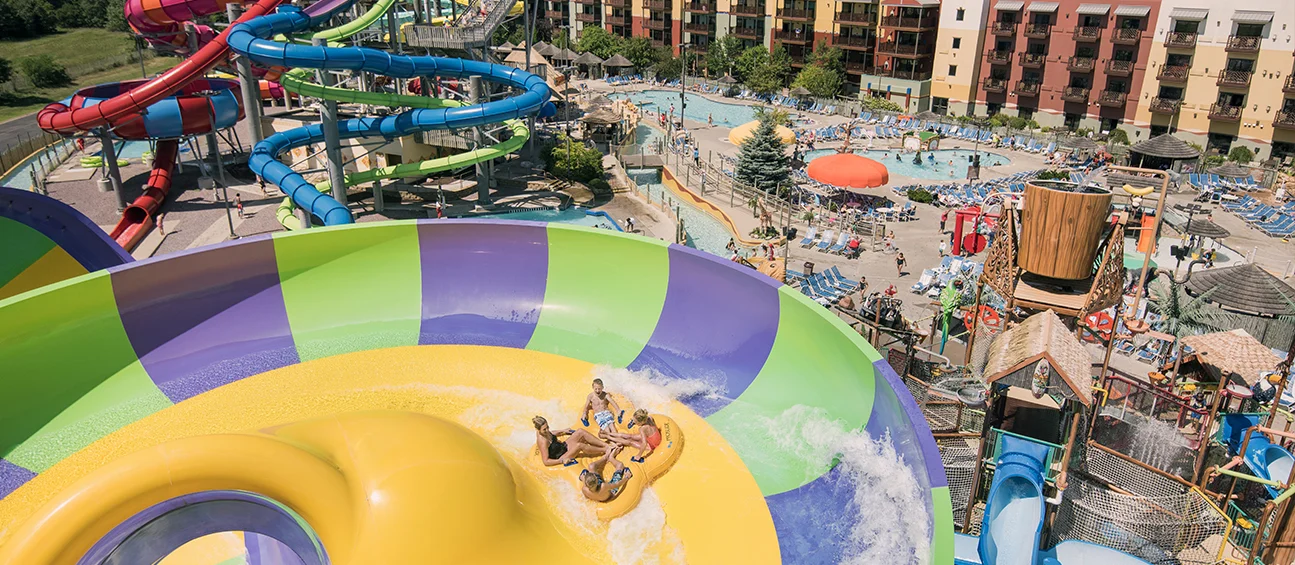 2019-homepage-waterpark-3.jpg