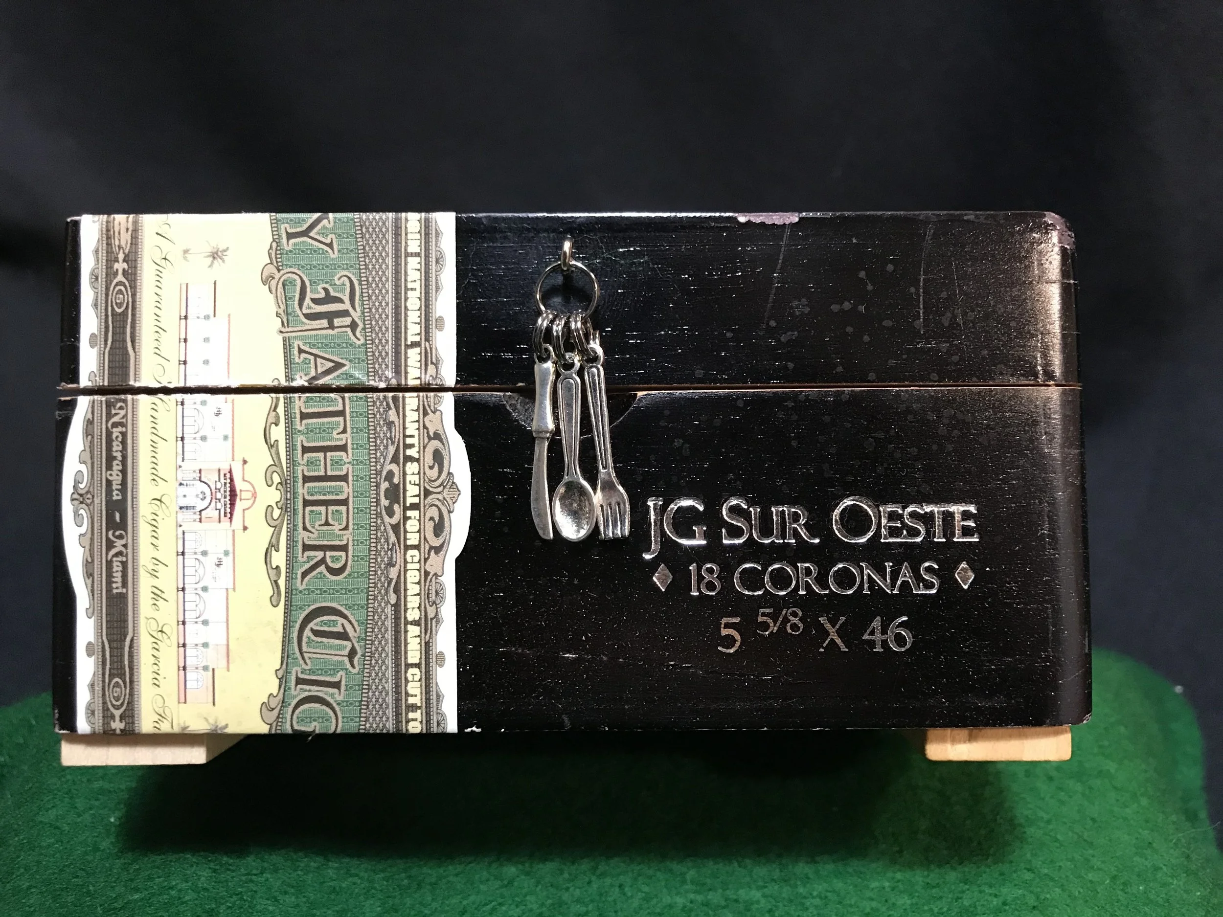 Little Red 2 Cigar Box 1.2.JPG