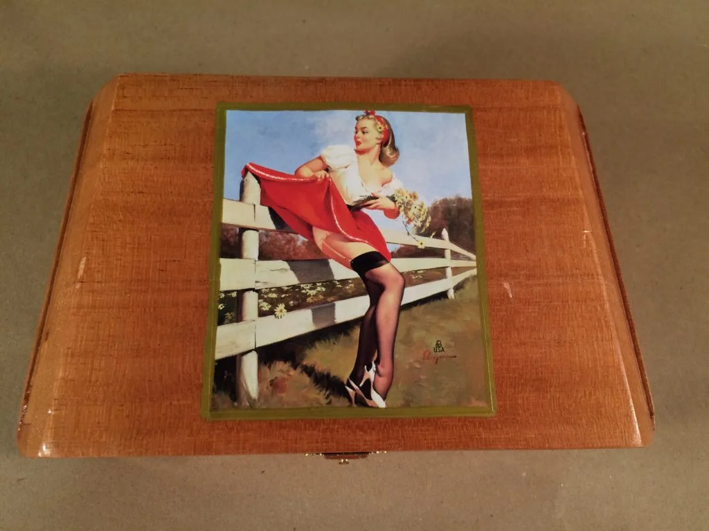 Pin Up Cigar Box 1