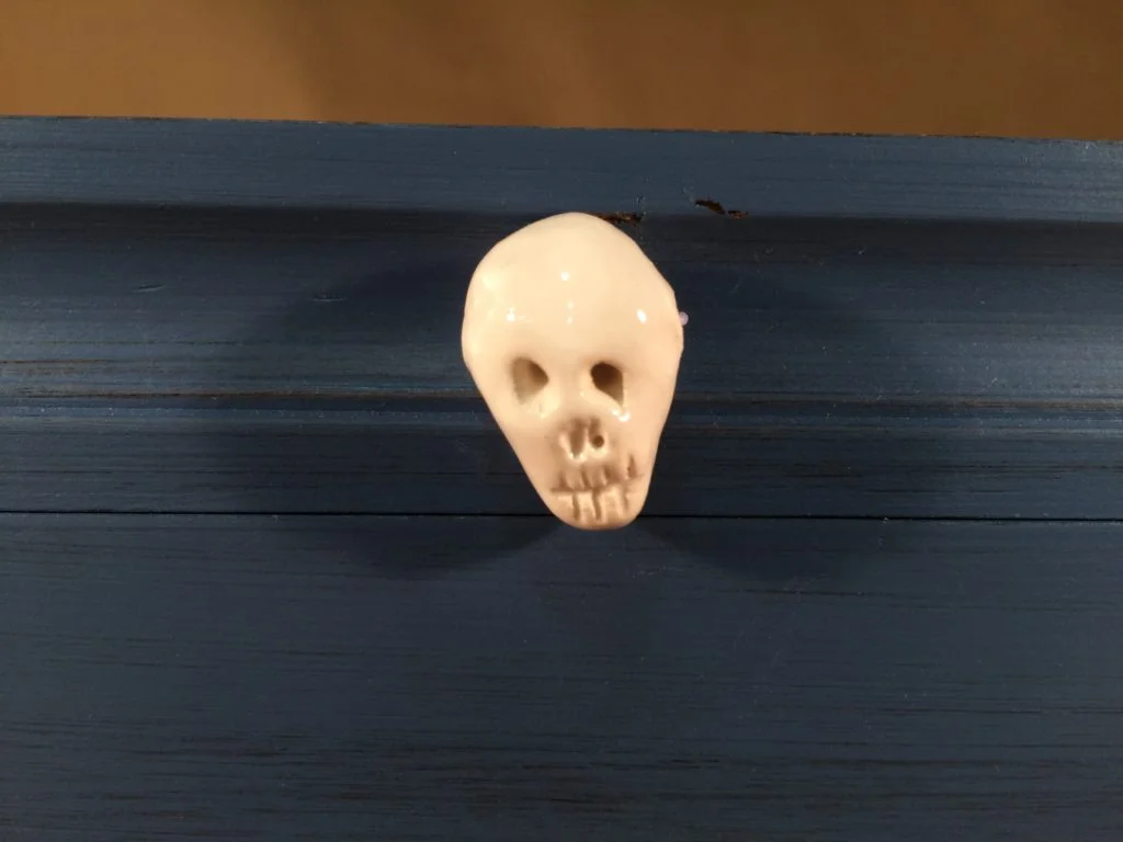 Skelly Blue Silverware Box