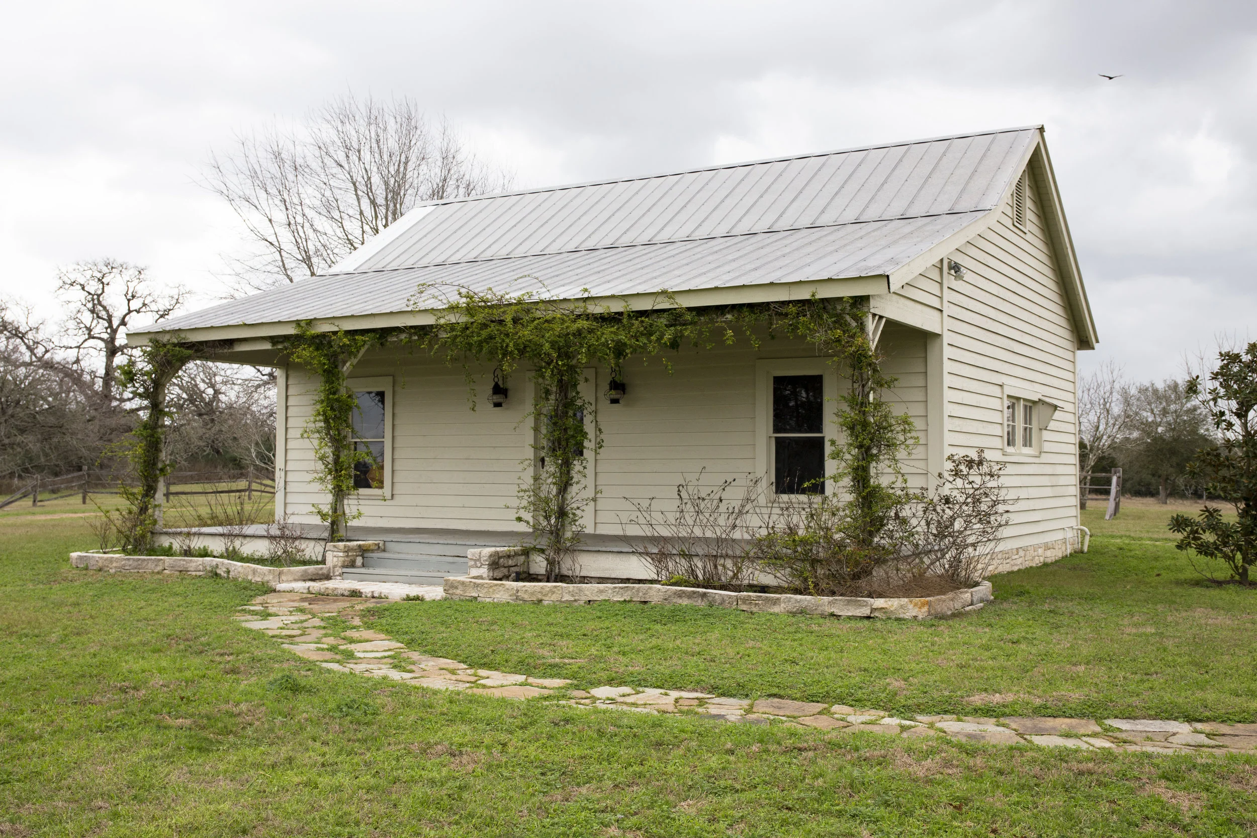 IMG_0402(shed?).jpg
