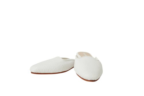 The Clara Women's Leather Mule White — Sarah Stewart Women's Clothing &  Accessories