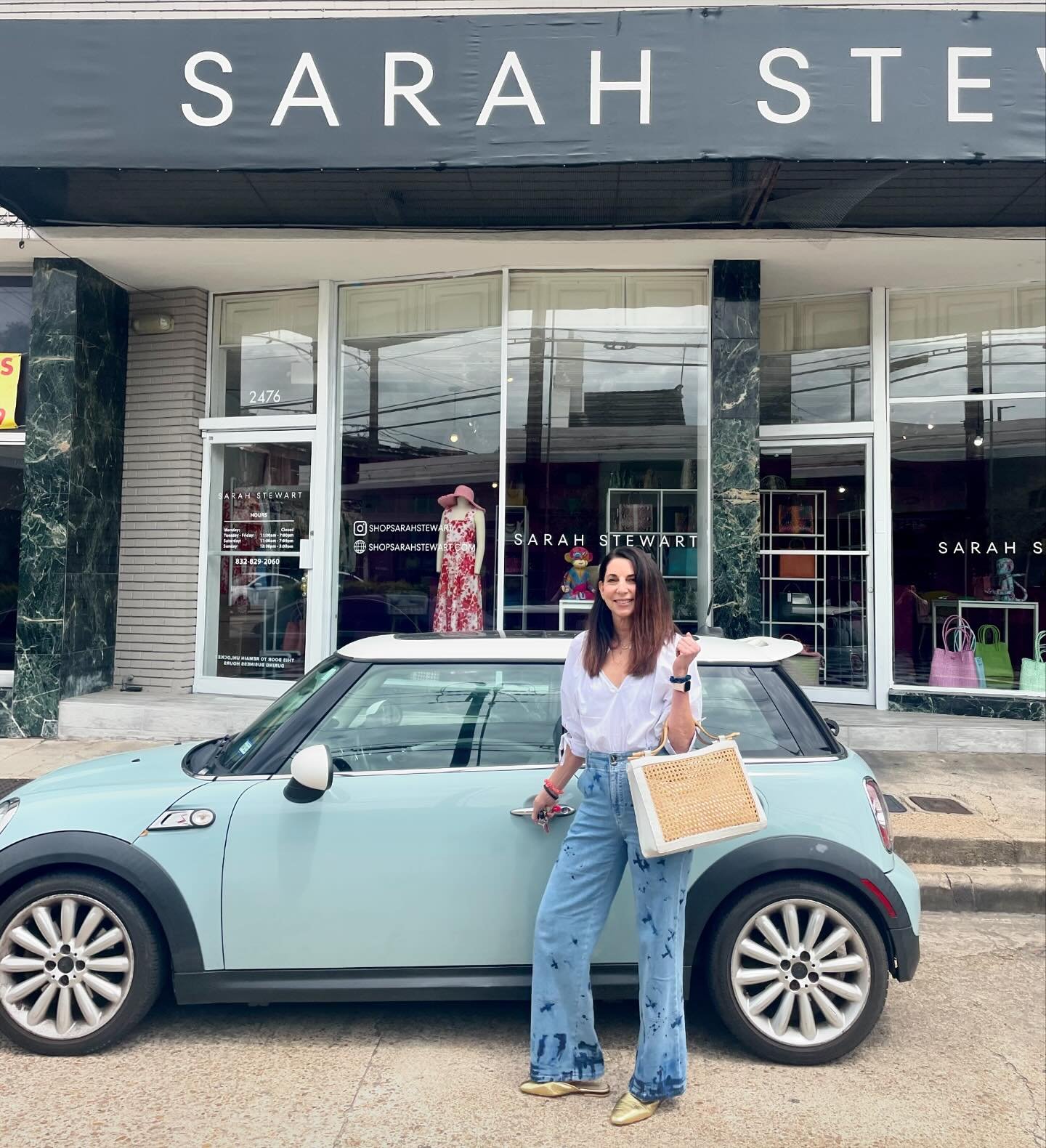 Thank you to ALL of our clients for supporting the new retail location 💗 

We love interacting with every single person who walks into the shop! 

Say hello to Sarah as she heads out with her best selling Reece Handbag in White 🤍