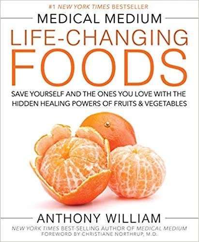 Life-Changing Foods Experience the next level of medical revelations. Packed with information you won’t find anywhere else about the Unforgiving Four—the threats responsible for the rise of illness—and the miraculous power of food to heal, this book gives you the ability to become your own health expert, so you can protect yourself, friends, family, and loved ones from symptoms, suffering, and disease. Unleash the hidden powers of fruits and vegetables and transform your life in the process.
