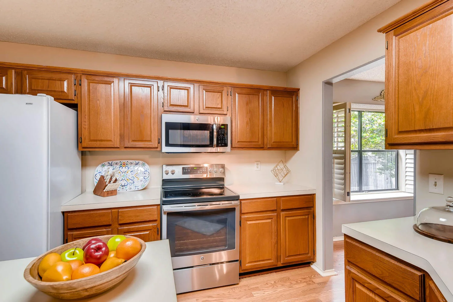 11313 Stormy Ridge Rd Austin-large-018-10-Kitchen-1500x1000-72dpi.jpg