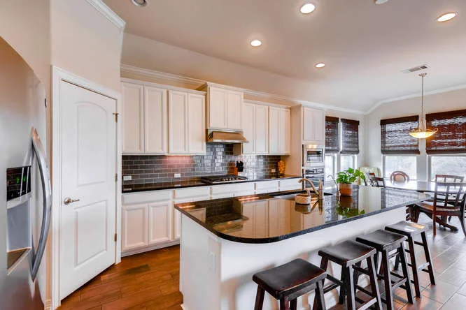 8507 Evelina Trai Austin TX-small-009-3-Kitchen-666x444-72dpi.jpg