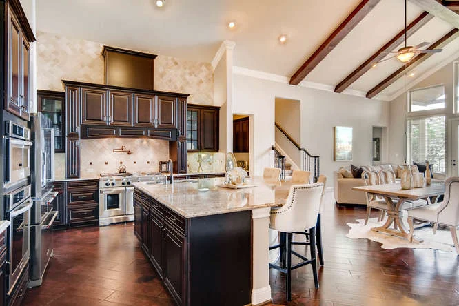 15713 De Fortuna Drive Bee-small-010-10-Kitchen-666x444-72dpi.jpg