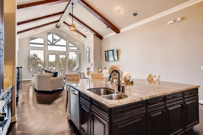 15713 De Fortuna Drive Bee-small-014-22-Kitchen-666x444-72dpi.jpg