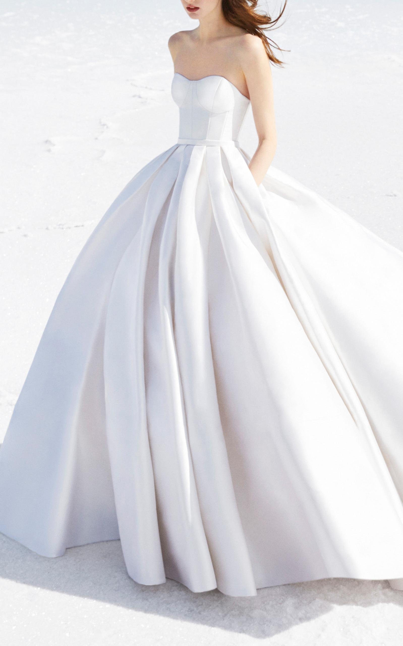 alex-perry-bride-white-Scarlette-Strapless-Corset-Gown.jpeg