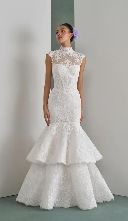 FLAVIA_FRONT.webp