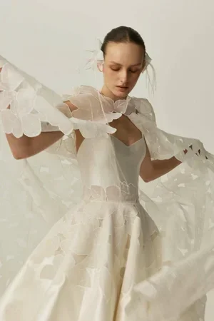 Mara-Gown-Spring-Summer-2027-Mira-Zwillinger-14-683x1024 (1).webp