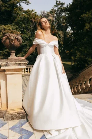 Luisa-MoniqueLhuillierSpring23Look4_1.webp