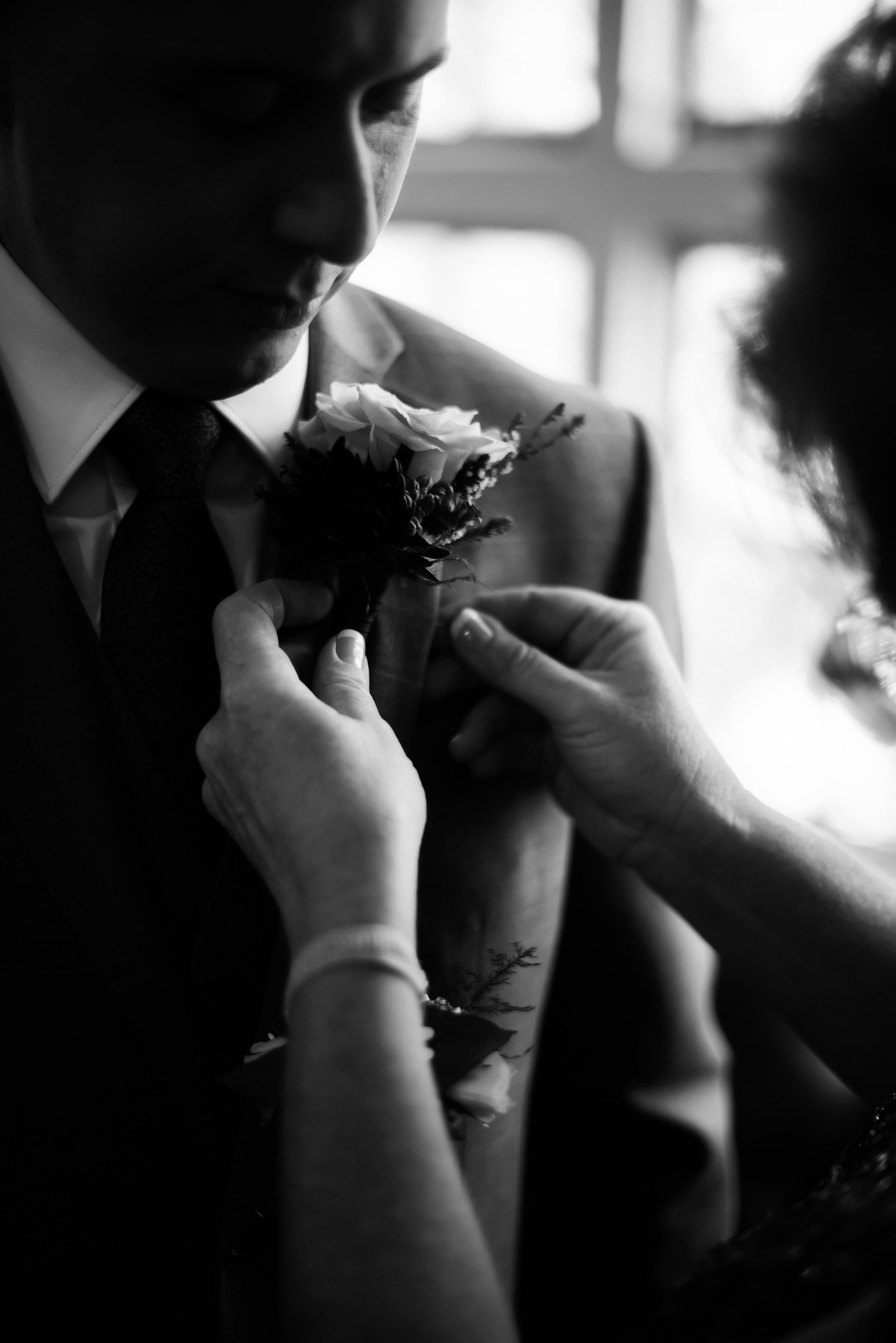 GETTING READY-SHUTTER  BLOOM PHOTOGRAPHY-69.jpg