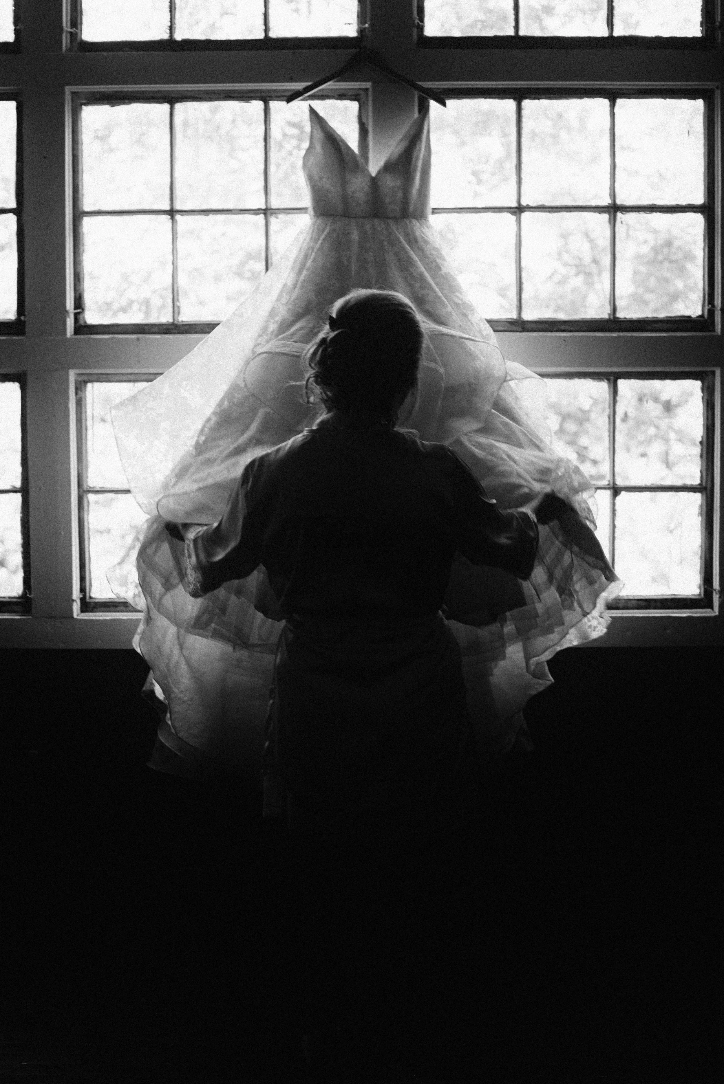 GETTING-READY-SHUTTER  BLOOM-171.jpg