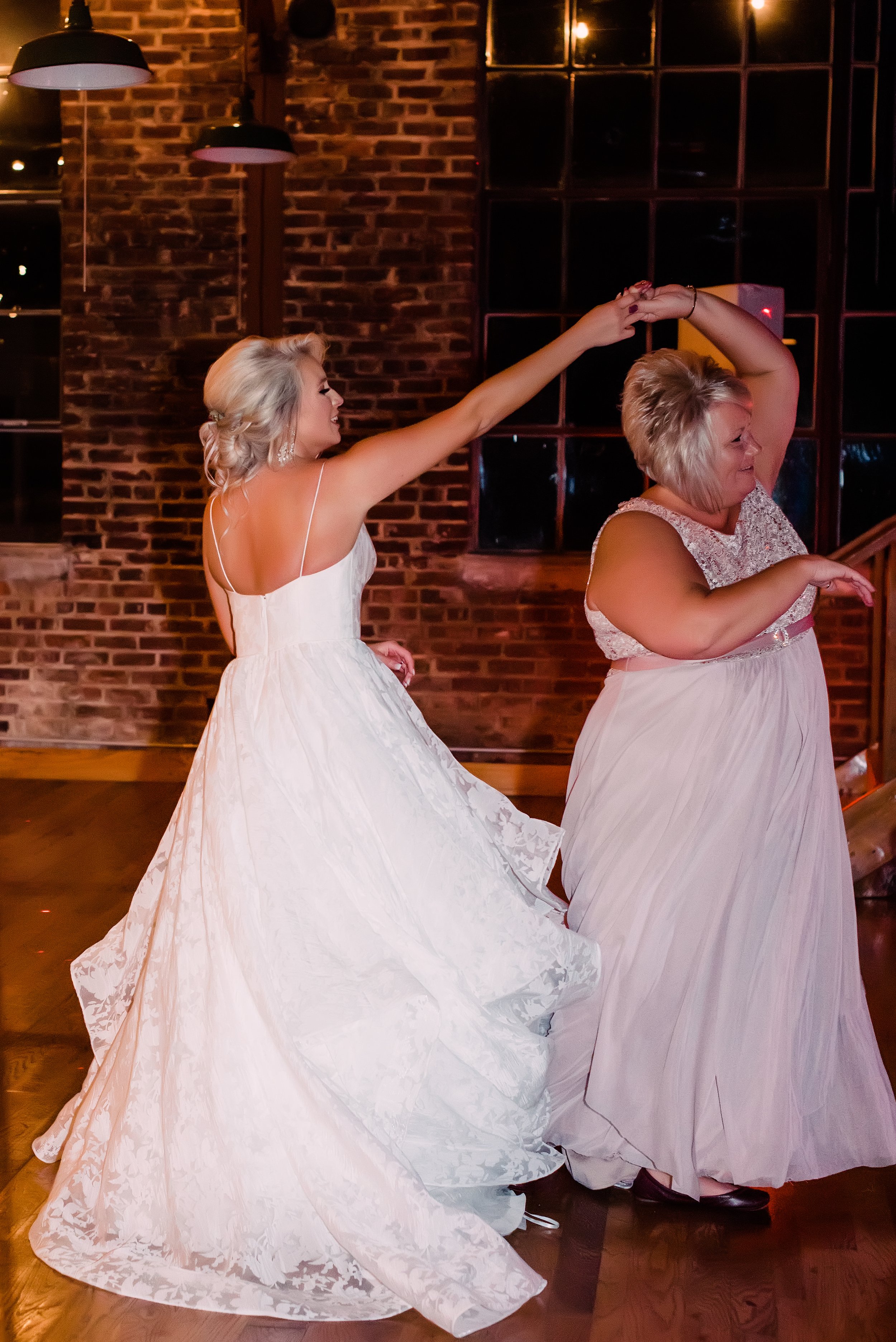 RECEPTION-SHUTTER  BLOOM PHOTOGRAPHY-85.jpg