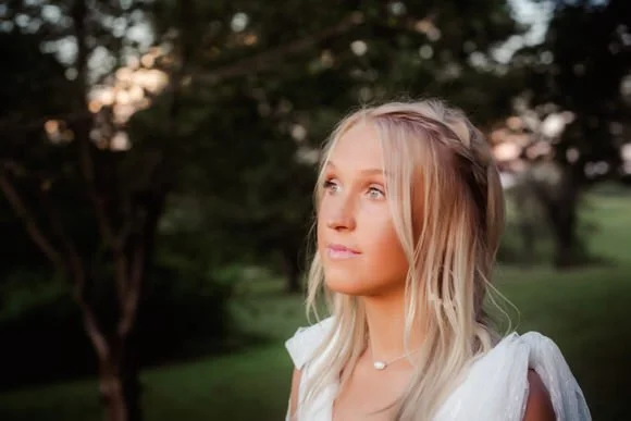 SHUTTER & BLOOM (210 of 181).JPG