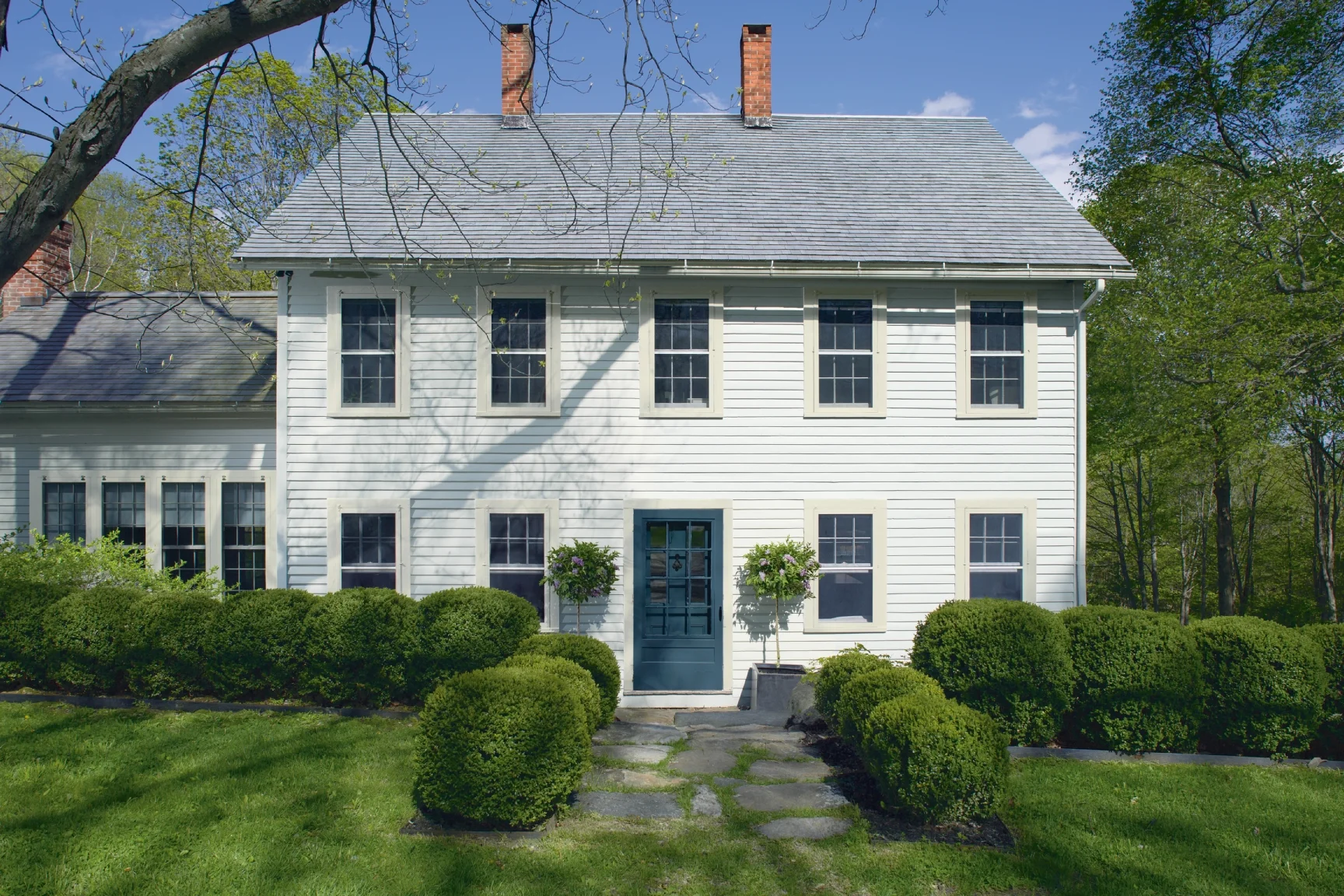 Grey_Colonial_Exterior.jpg