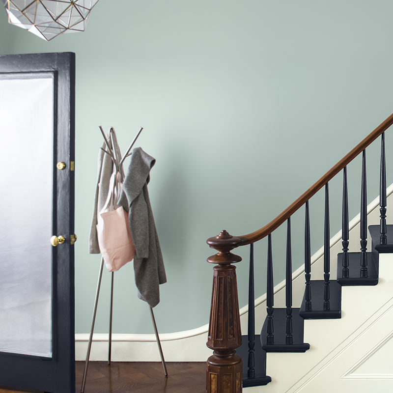 COTY2019_C5_stairs_800X800.jpg