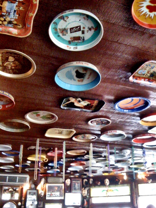 thrifting_trays.jpeg