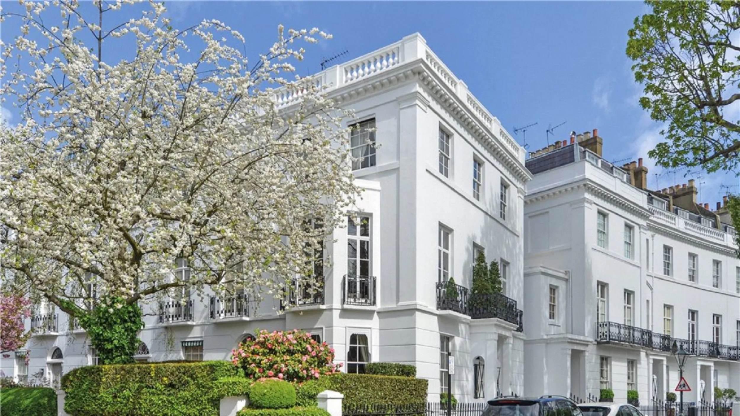 london stucco.jpg