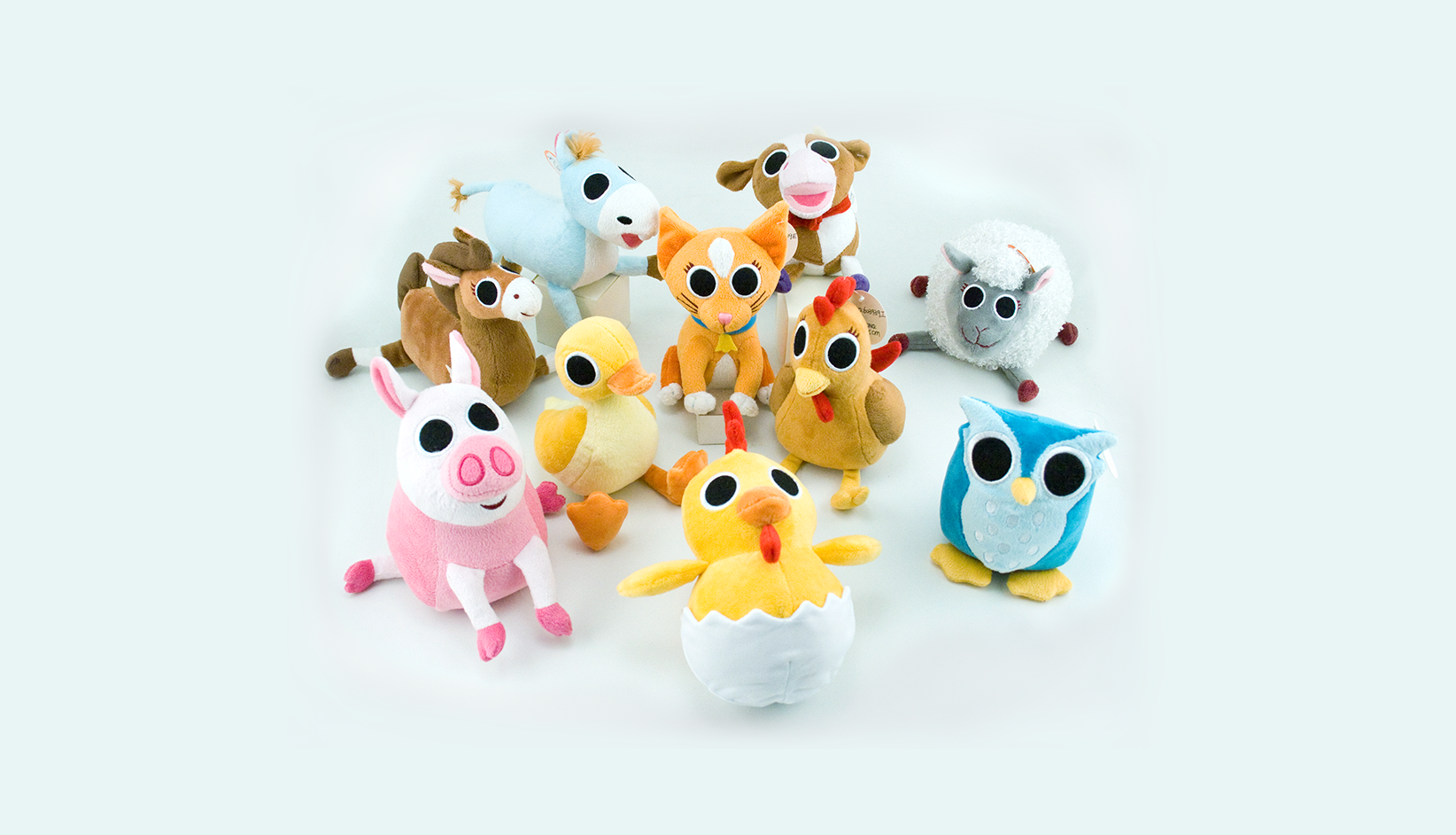 BB-portfolio-iPadPro13-2017-Svr-PFHorizR-Web_0112_PBB-plush.png