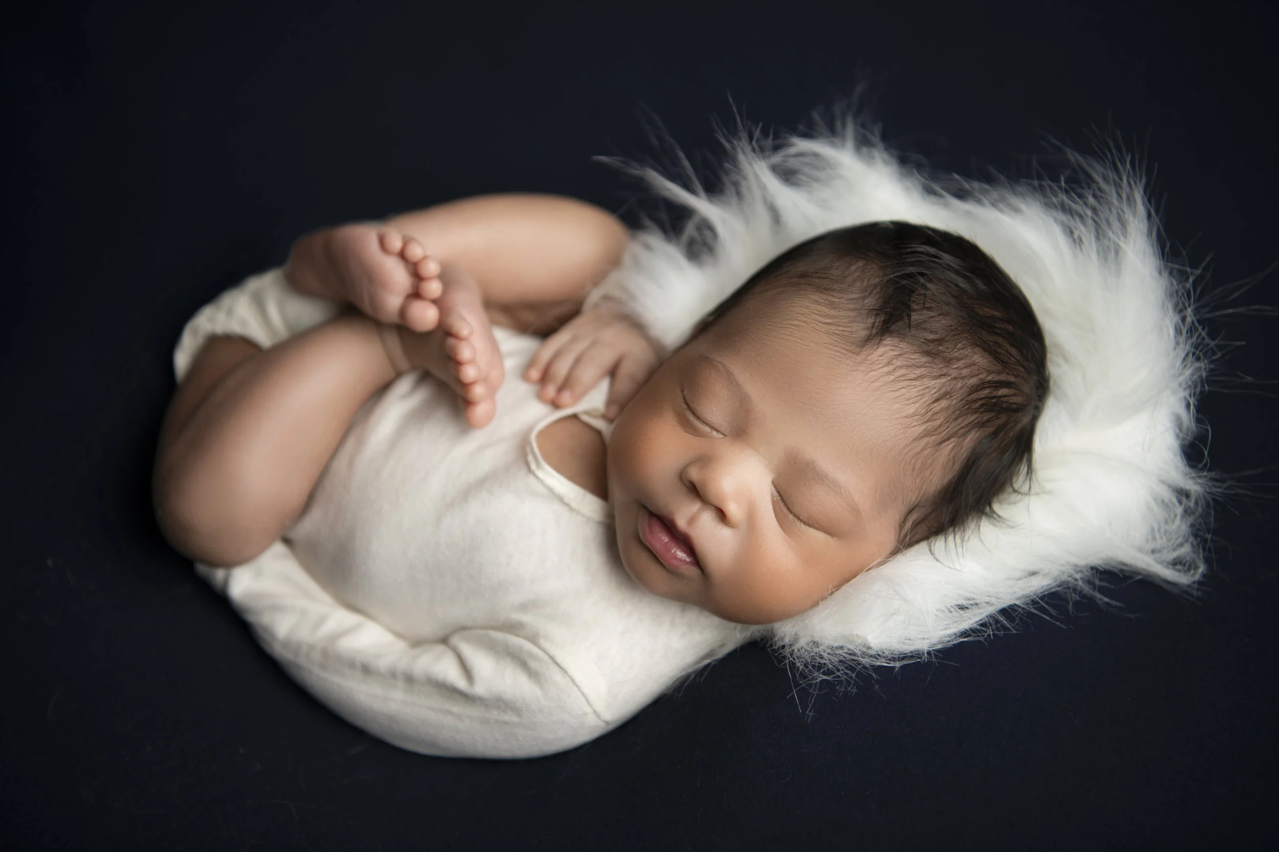 REBEKAH ANNE PHOTOGRAPHY | OAKVILLE NEWBORN PHOTOGRAPHER | BABY ENVOR