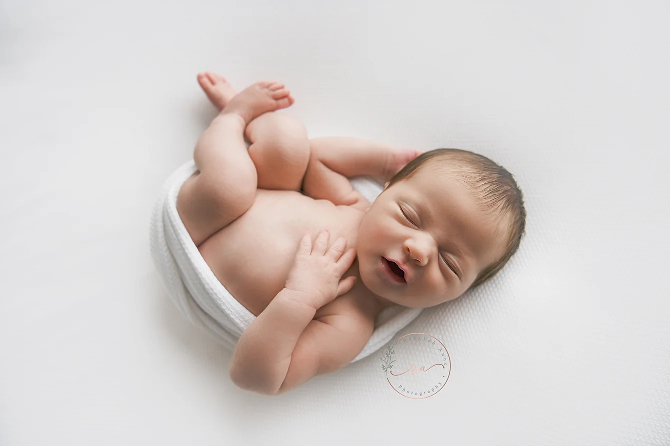  REBEKAH  ANNE PHOTOGRAPHY | HAMILTON NEWBORN PHOTOGRAPHER | BABY SOPHIA