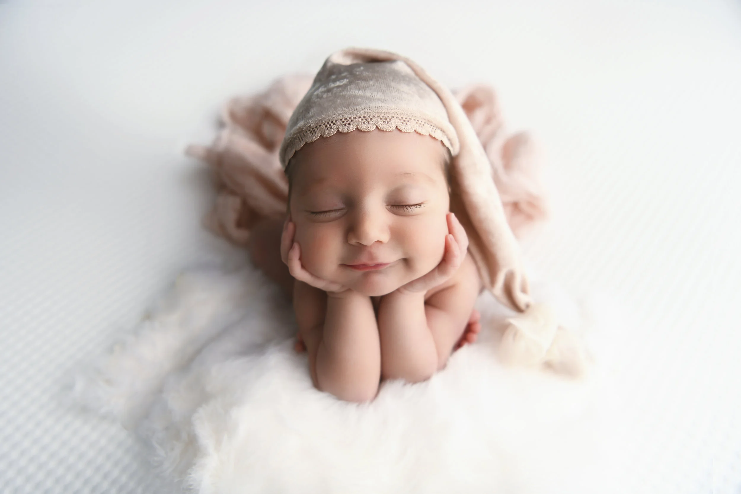 Newborn Photographer
