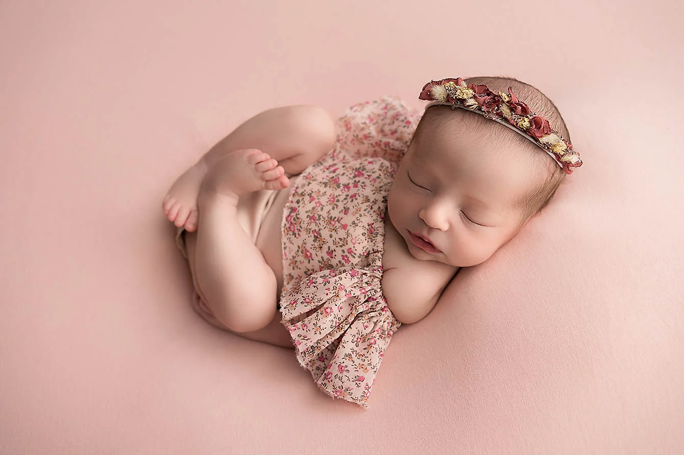 Newborn Photographer