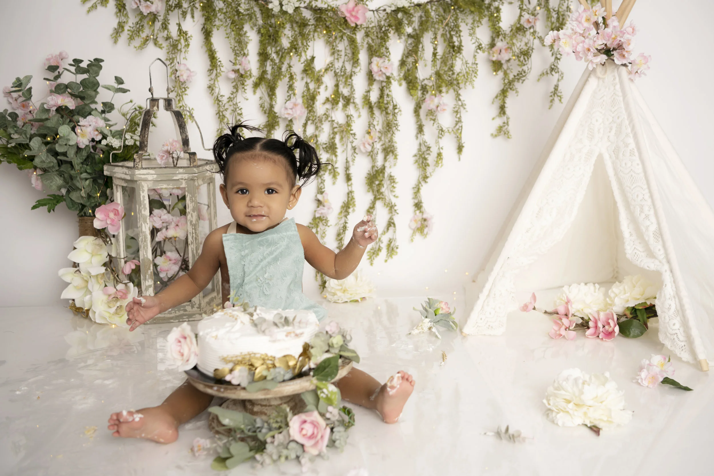 Toronto Cake Smash Photographer