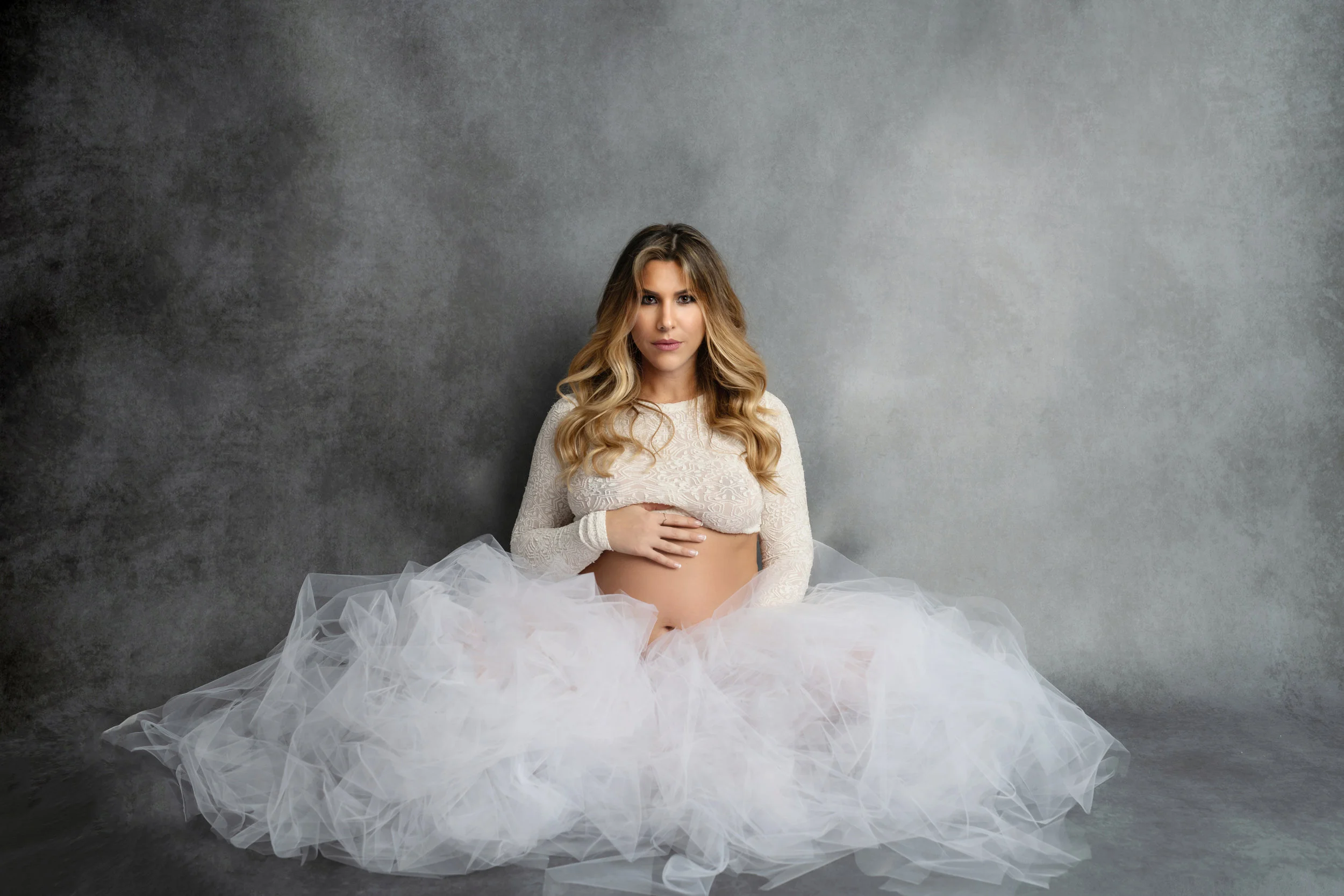 REBEKAH  ANNE PHOTOGRAPHY | TORONTO MATERNITY PHOTOGRAPHER | ROMINA