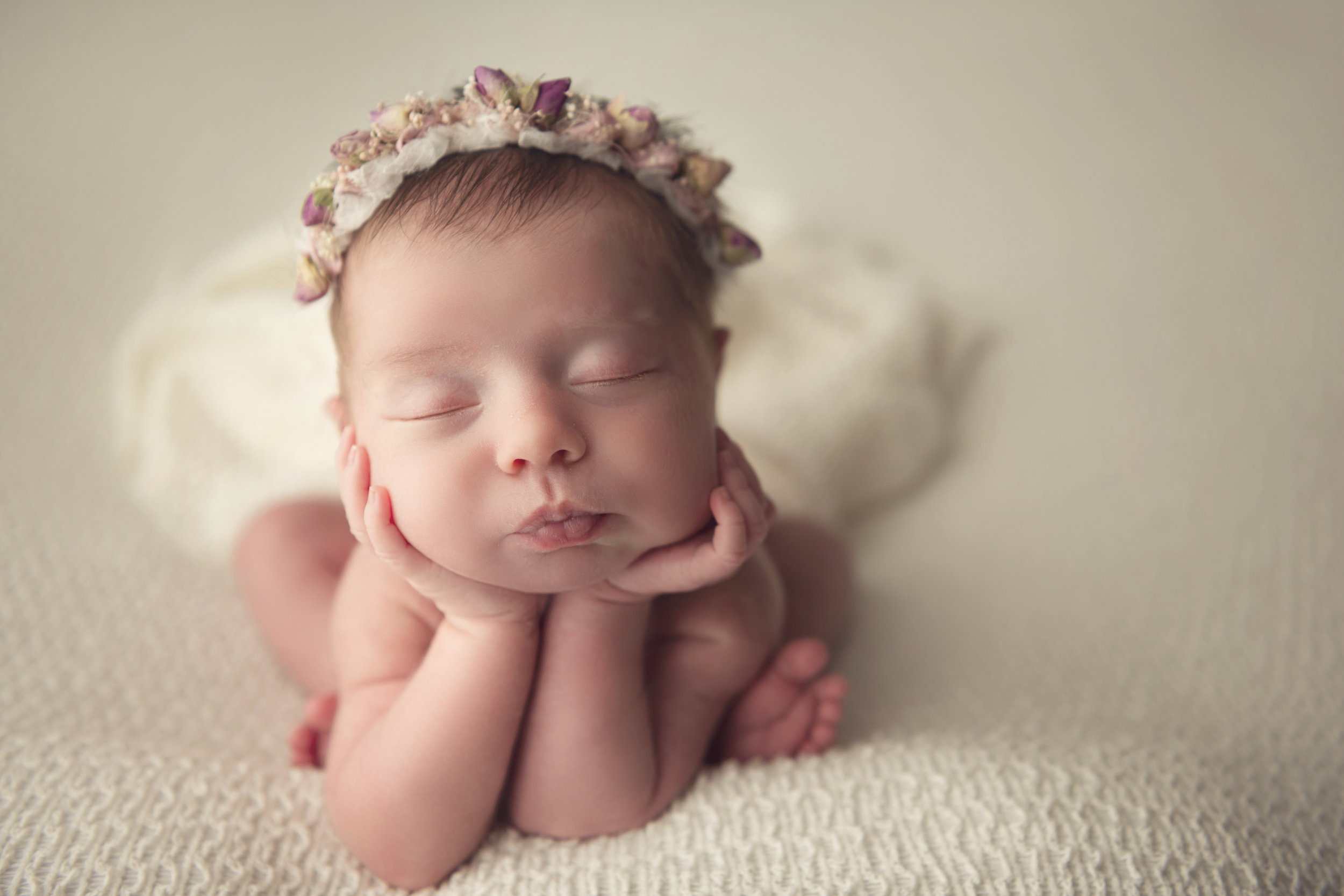  Rebekah Anne Photography | Oakville Newborn Photographer | Baby Lou