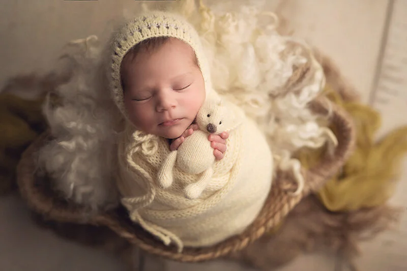 REBEKAH  ANNE PHOTOGRAPHY | WATERDOWN NEWBORN PHOTOGRAPHER | BABY AMELIA