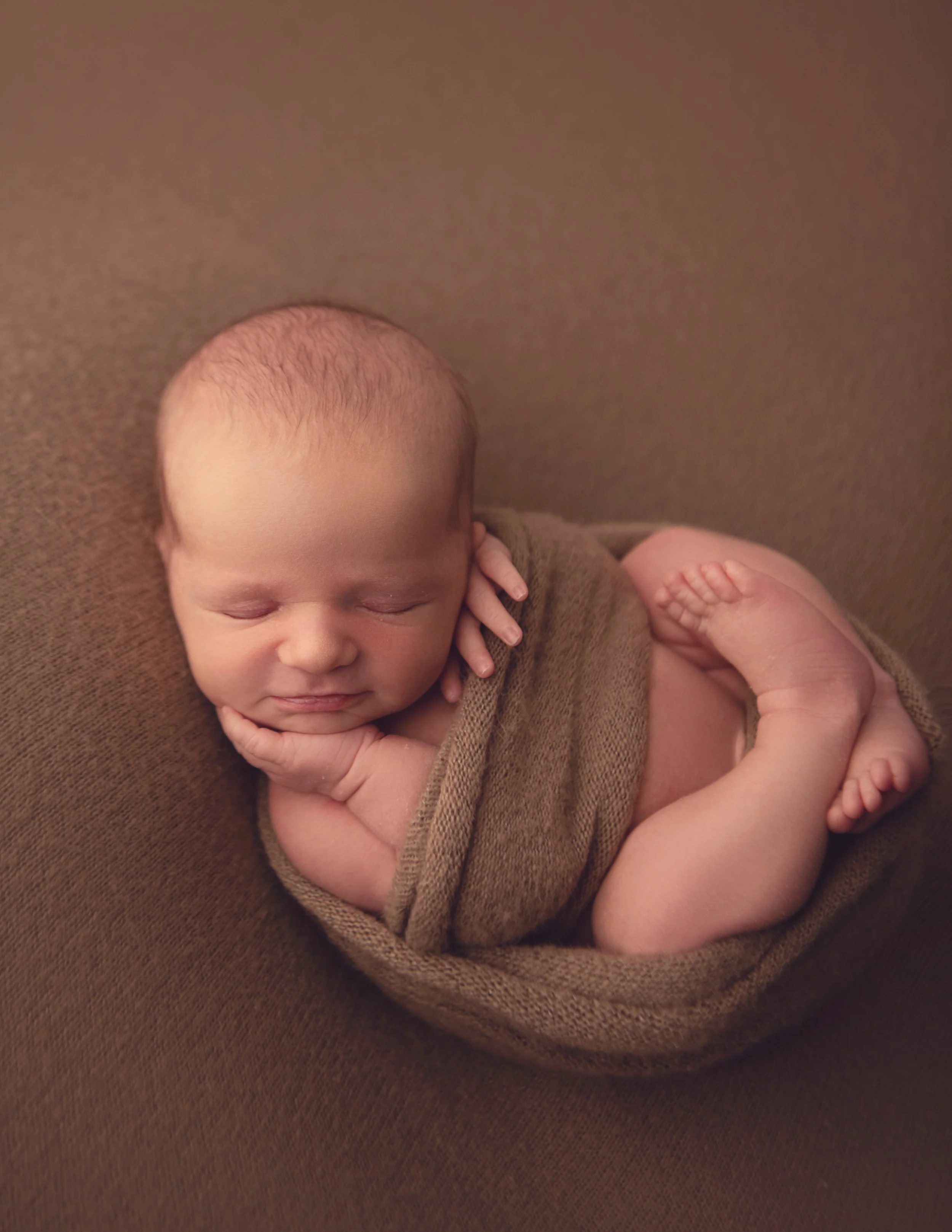  Newborn Photos 