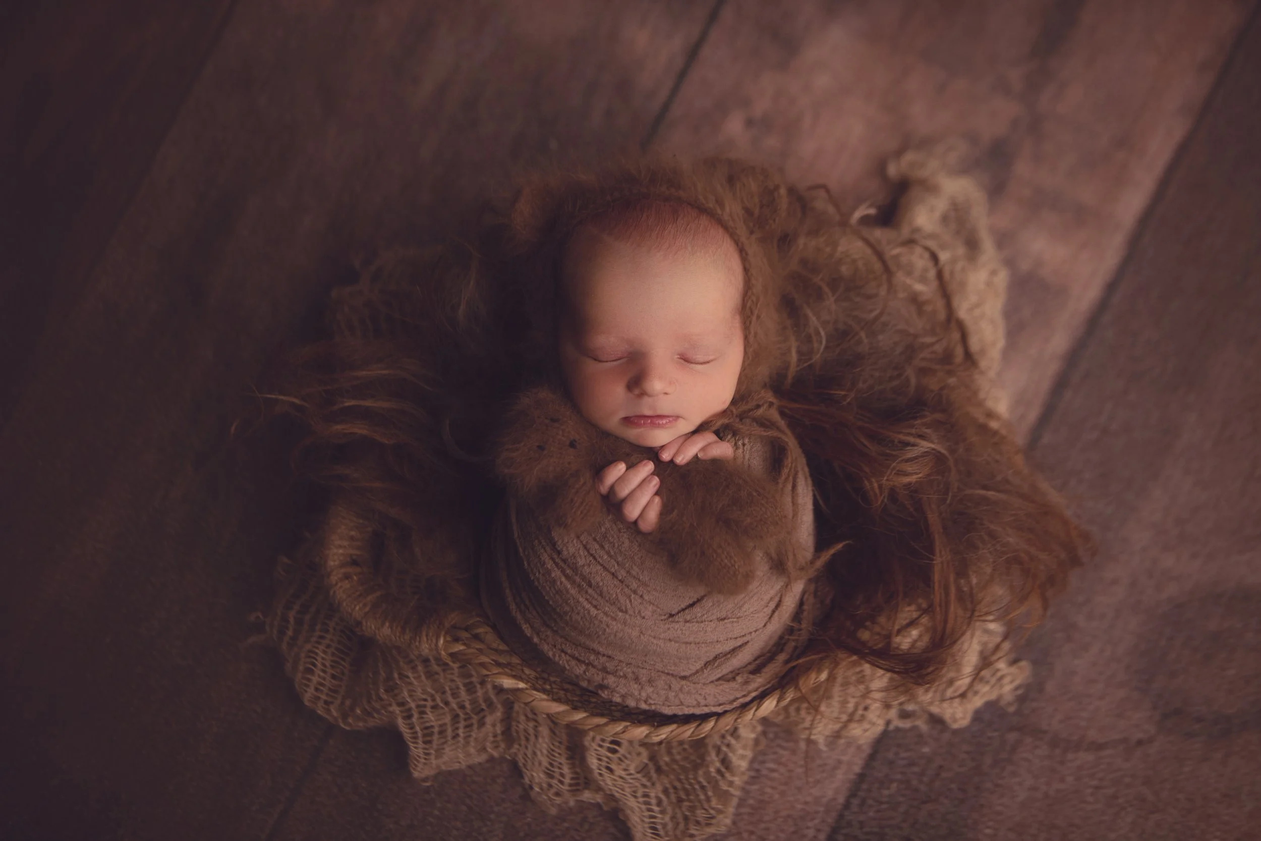  Newborn Photos 