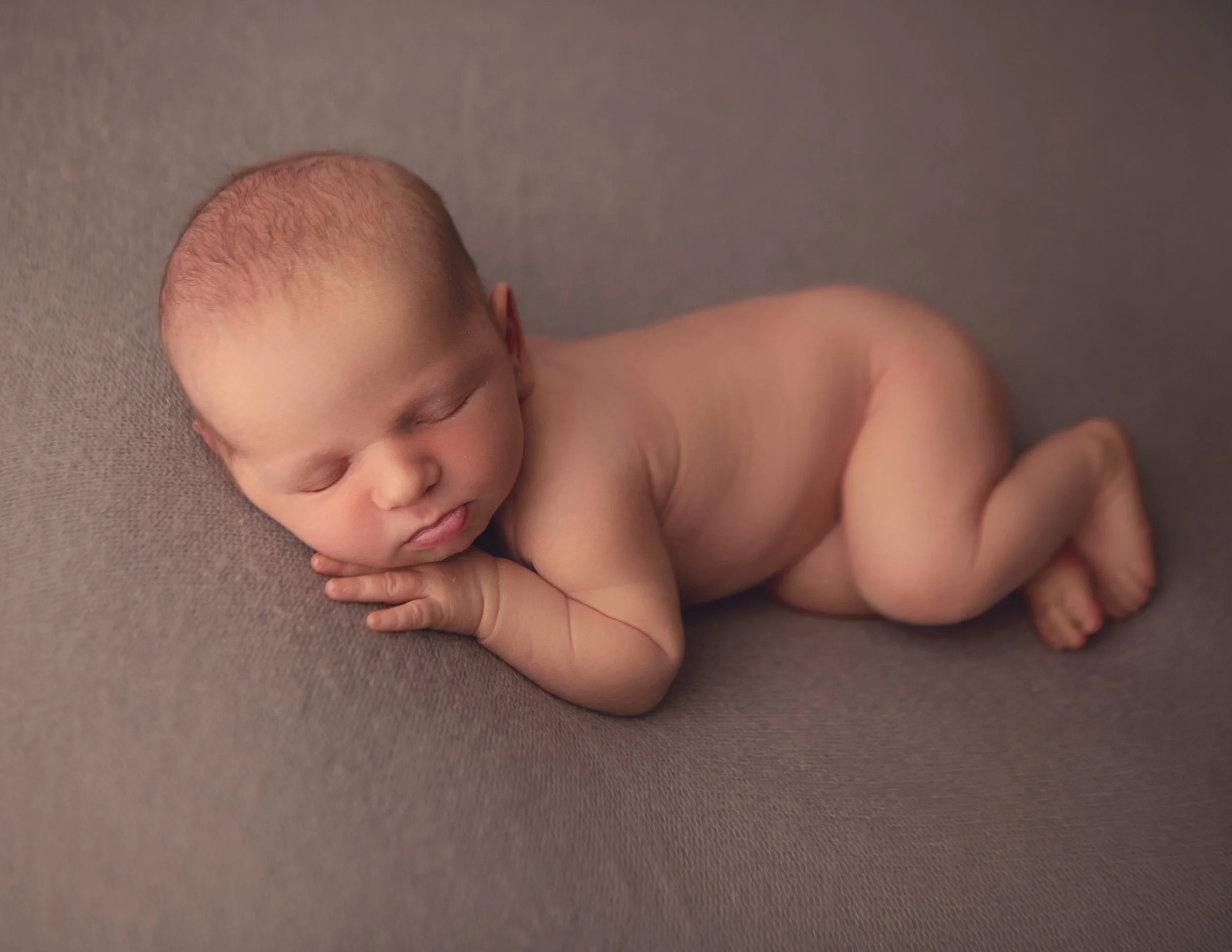  Newborn Photos 