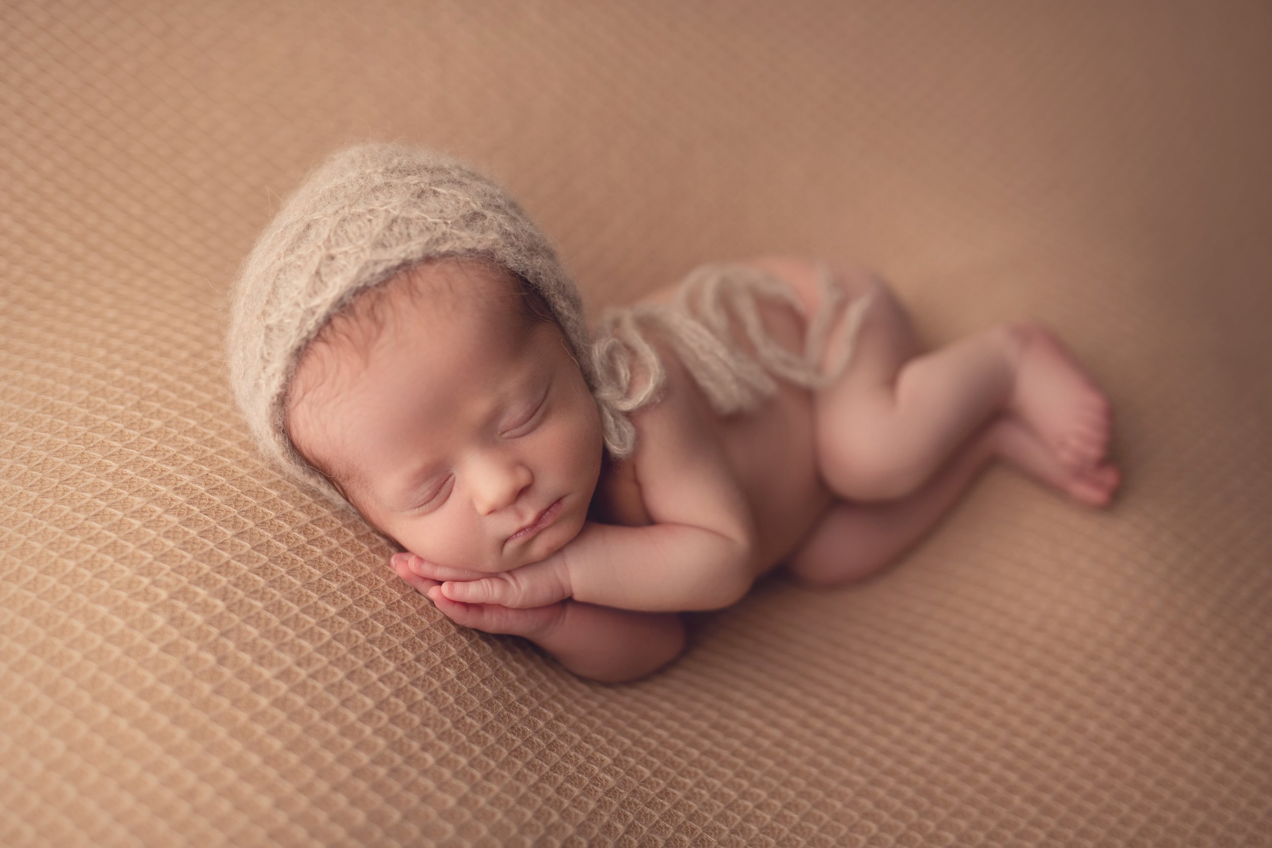  Newborn Photos 