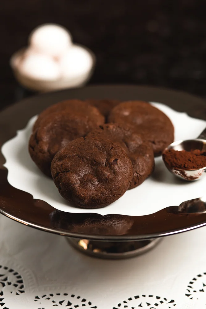 Nomaste-Cookies-ProductShot-ChocolateChocolateChunk