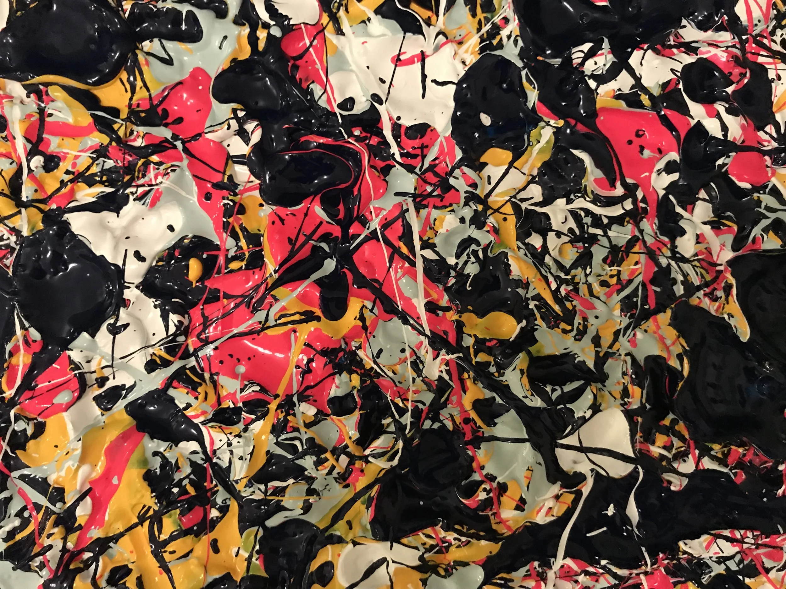   "Pink and yellow sparkles are overpowering the grey -&nbsp;turning a gloomy day into a cheerful one."&nbsp;  