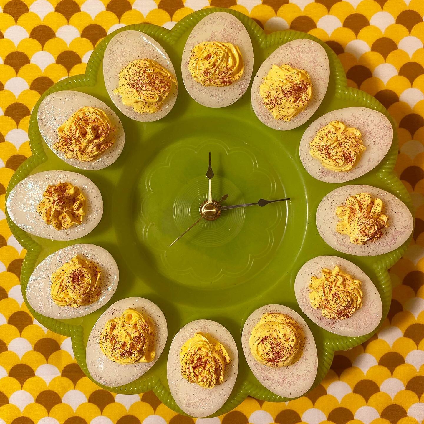 *SOLD* You can&rsquo;t throw a dinner party and NOT offer Deviled Eggs as an appetizer.... you just CANNOT. Which is why, even though it doesn&rsquo;t fit the theme of &ldquo;gelatin&rdquo;, it&rsquo;s still absolutely necessary that I share this dis