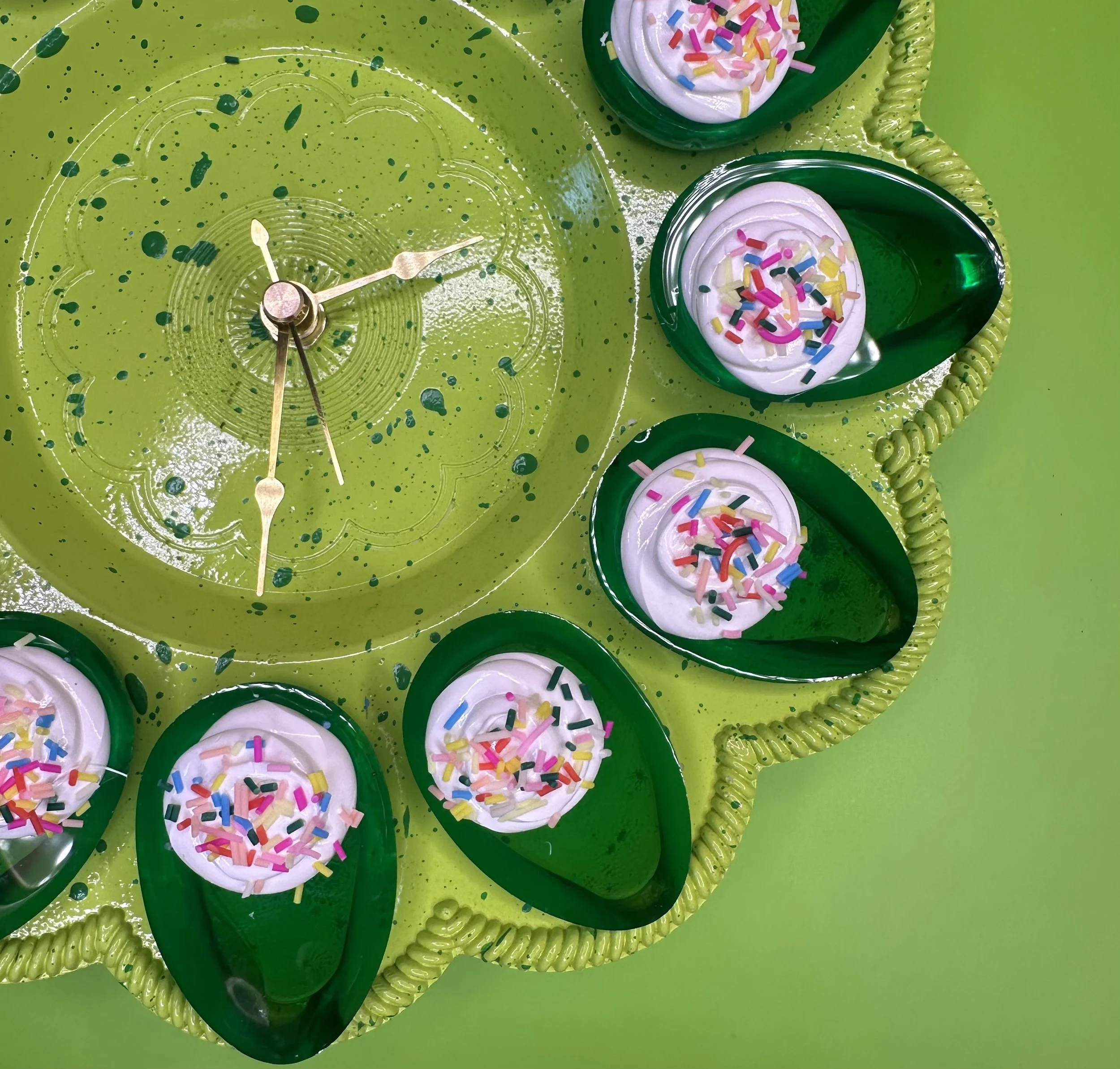 Green Jello Egg Clock.jpg