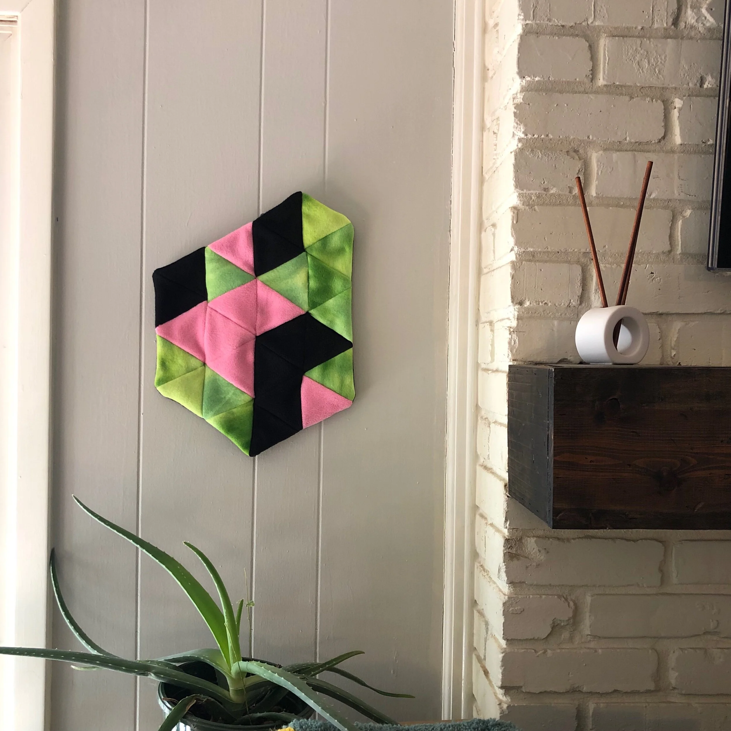 E6F2BDC5-E671-4ED8-A0B4-CACBC5EBD57D