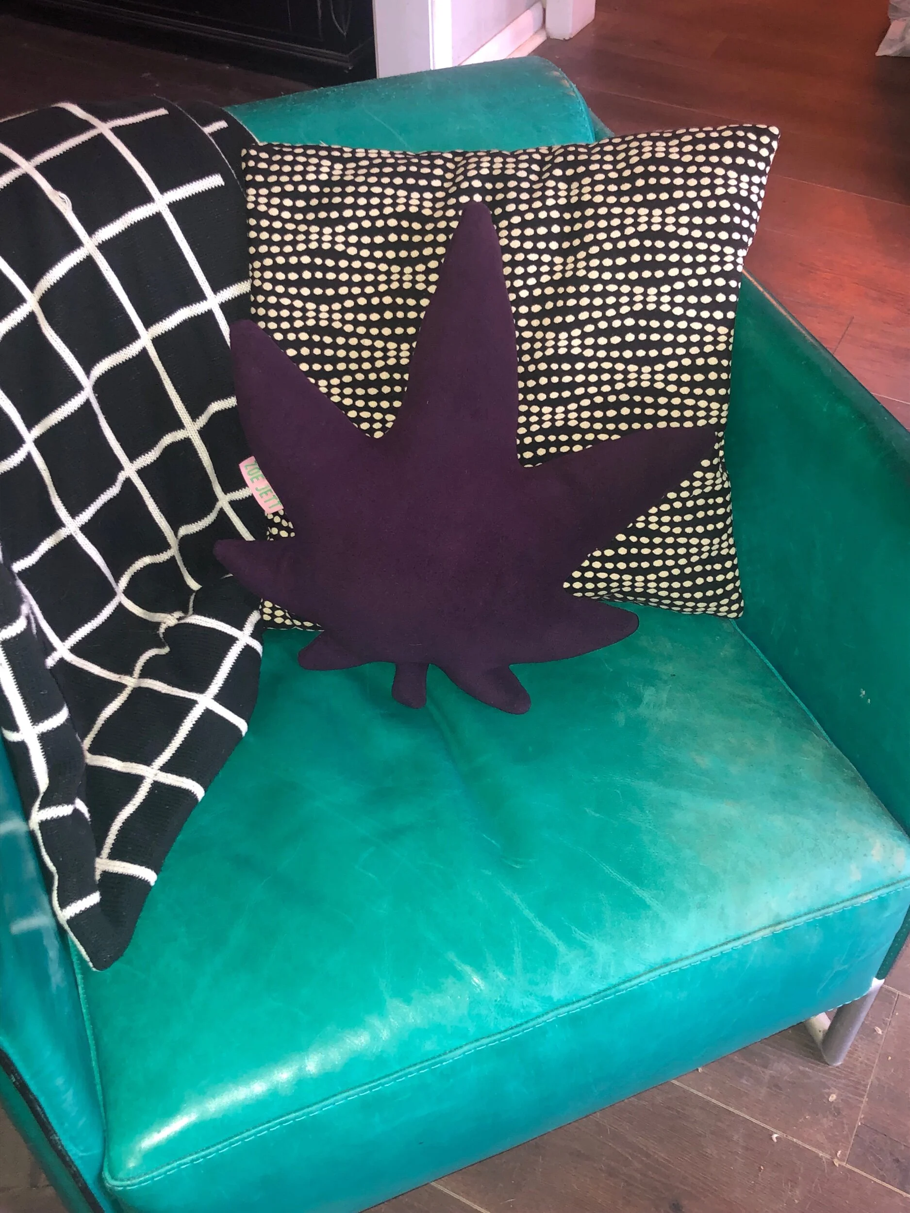 1687C1B9-3760-4A0B-8327-A4953FCF84AD