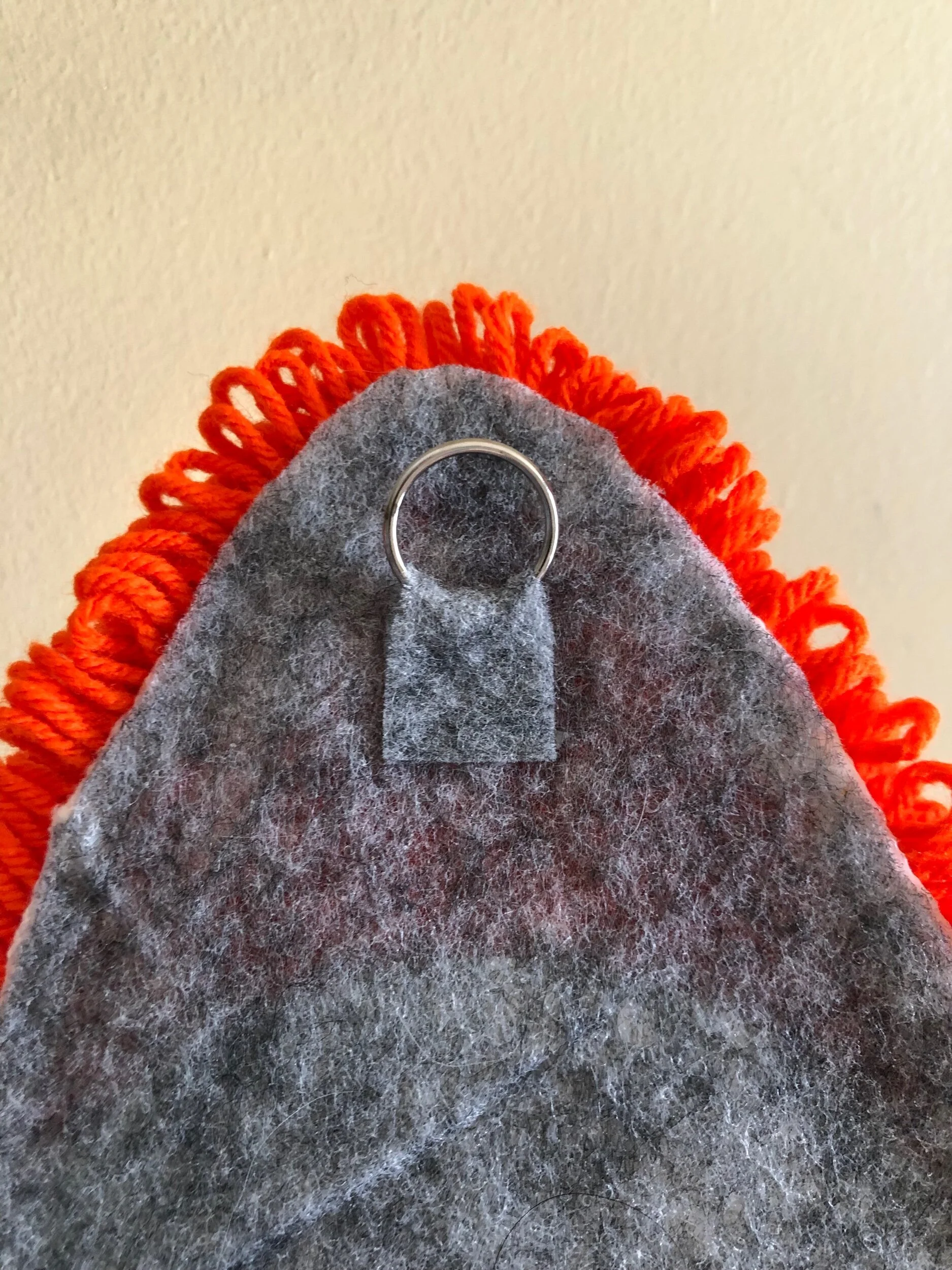 6C8E9D0F-15F4-45BB-BE25-4D46E6354221